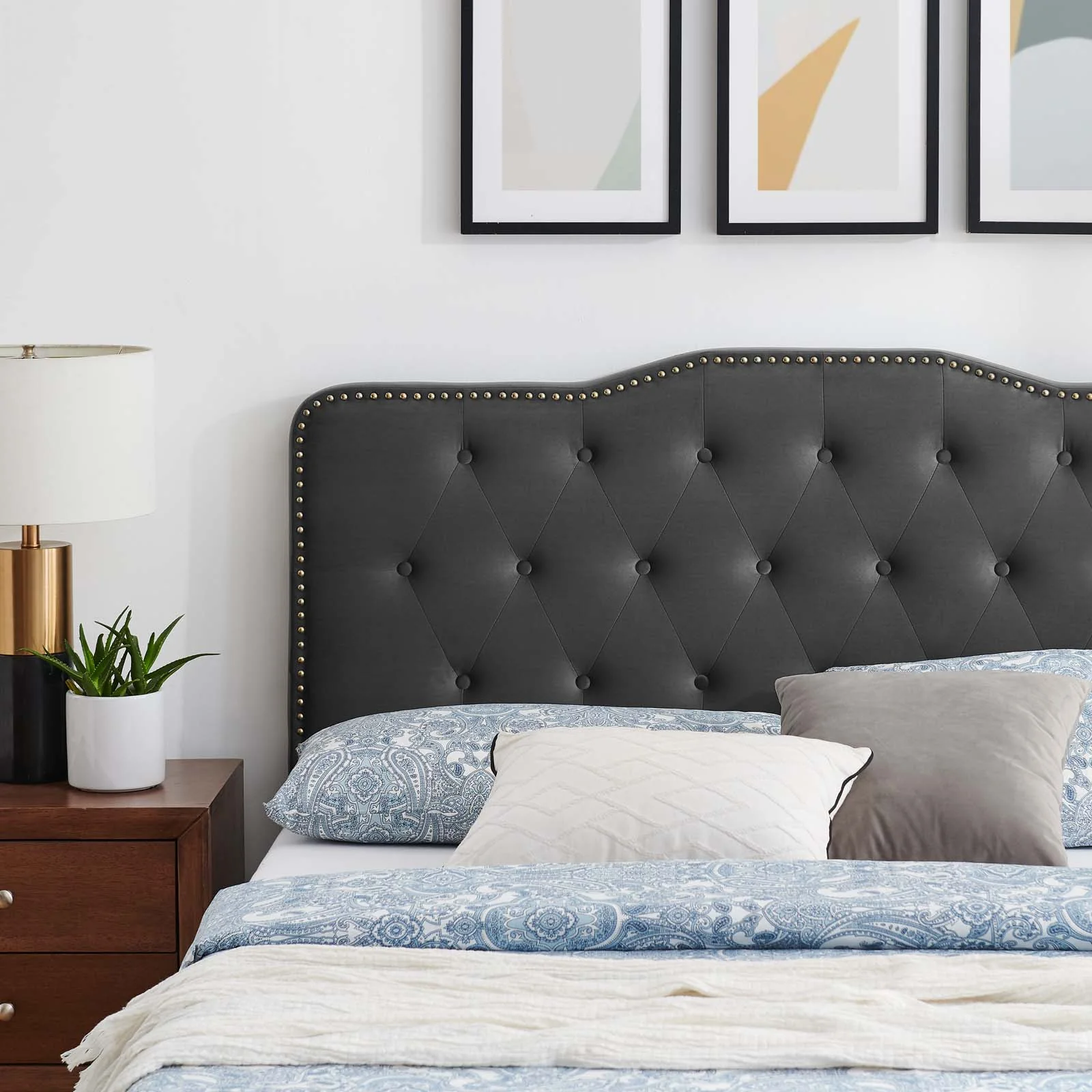 Amber Performance Velvet Queen Platform Bed By Modway - MOD-6776 - Image 2
