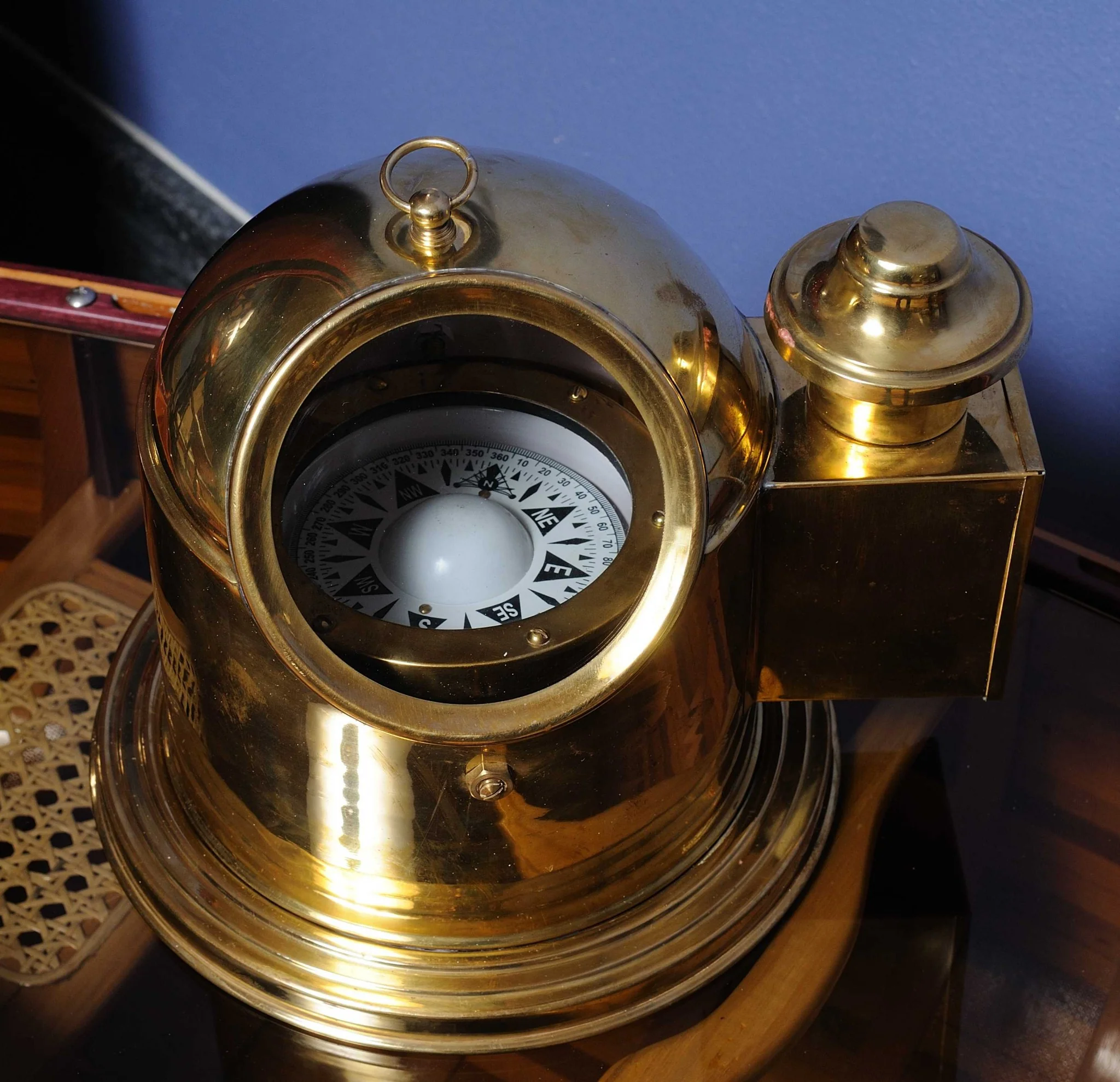 Binnacle Compass Large By Homeroots
