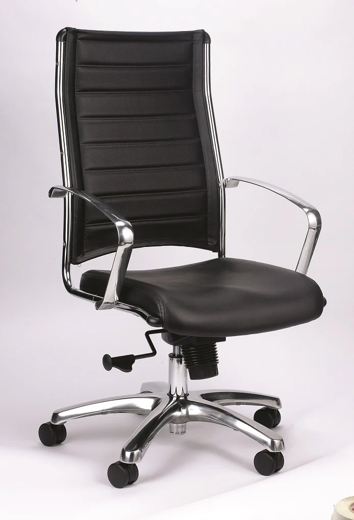 Black Leather Chair By Homeroots - 372384