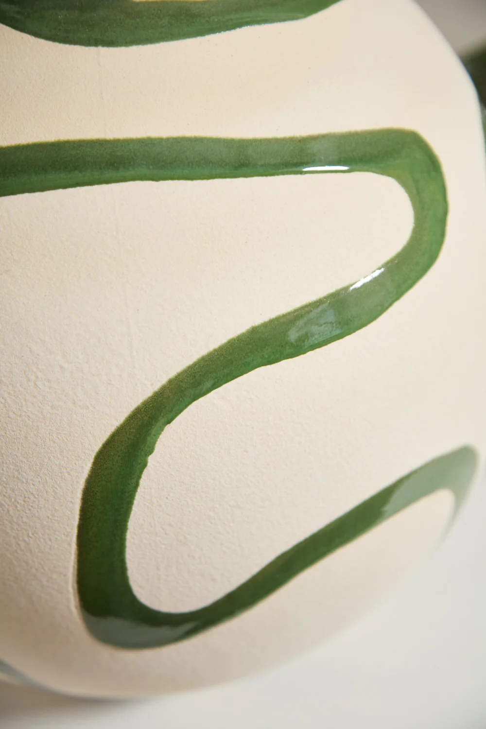 Curvature Vase By Accent Decor