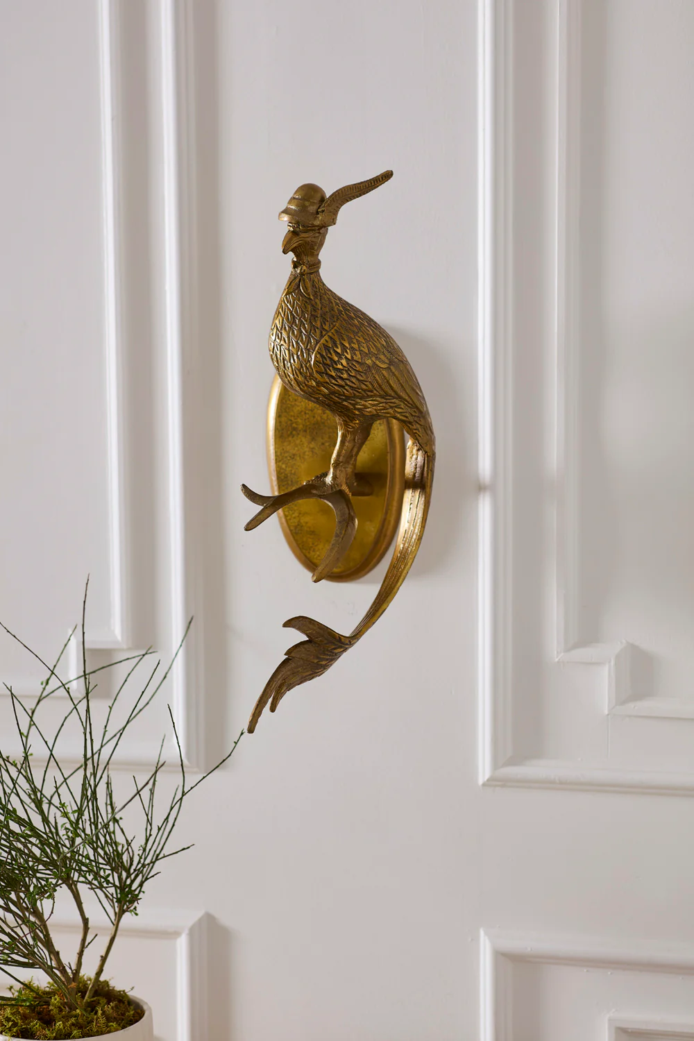 E+E Avery Wall Mount By Accent Decor - Image 3