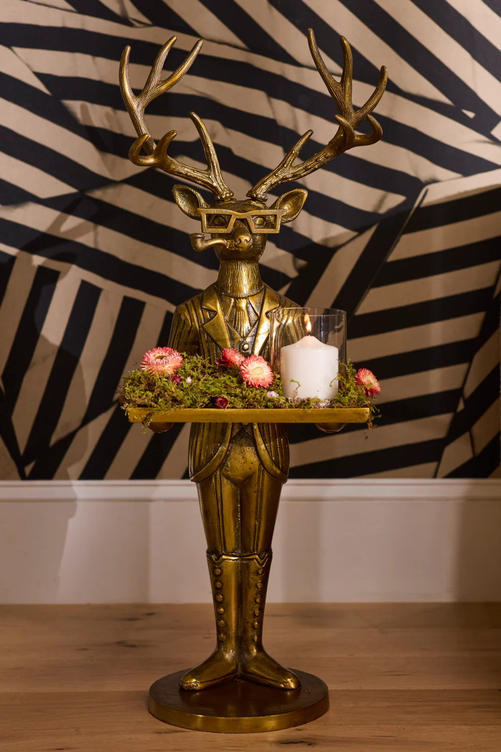 E+E Frankie Butler Stand By Accent Decor - Image 7