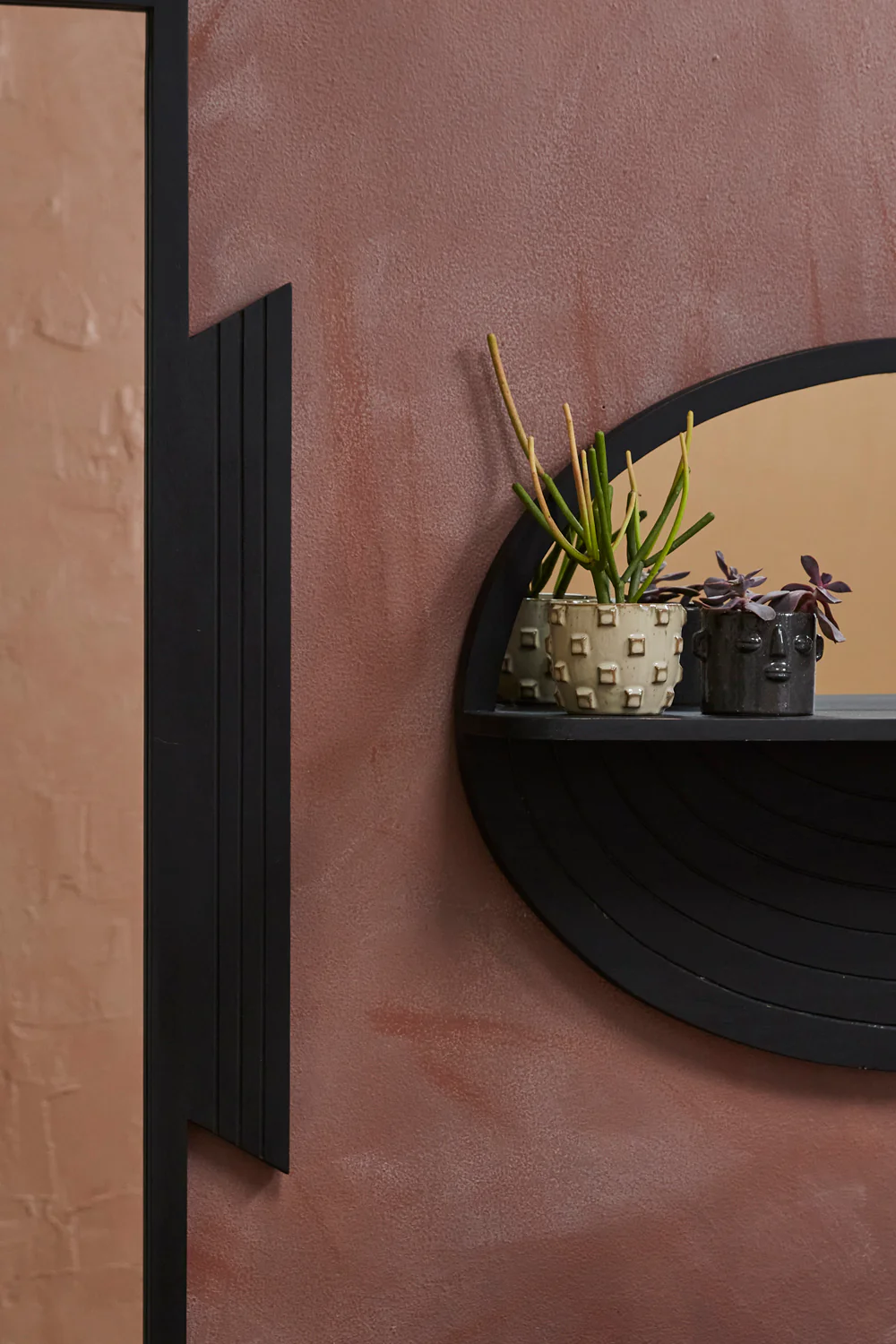 Ebro Mirror By Accent Decor