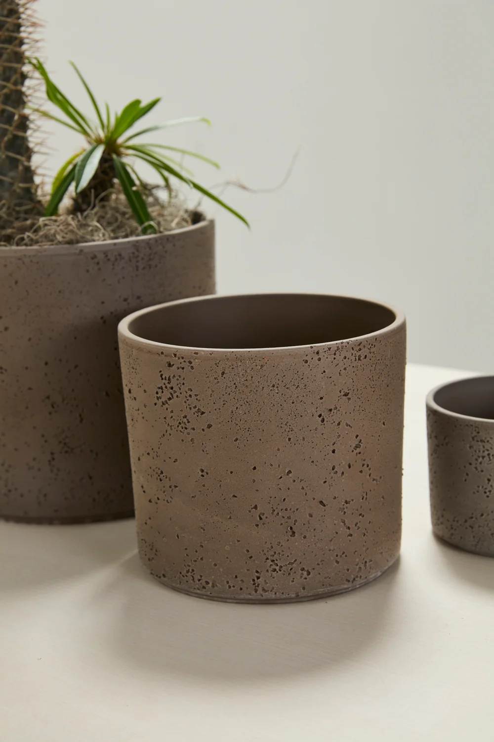 Fulton Pot Set of 8 By Accent Decor - Image 13