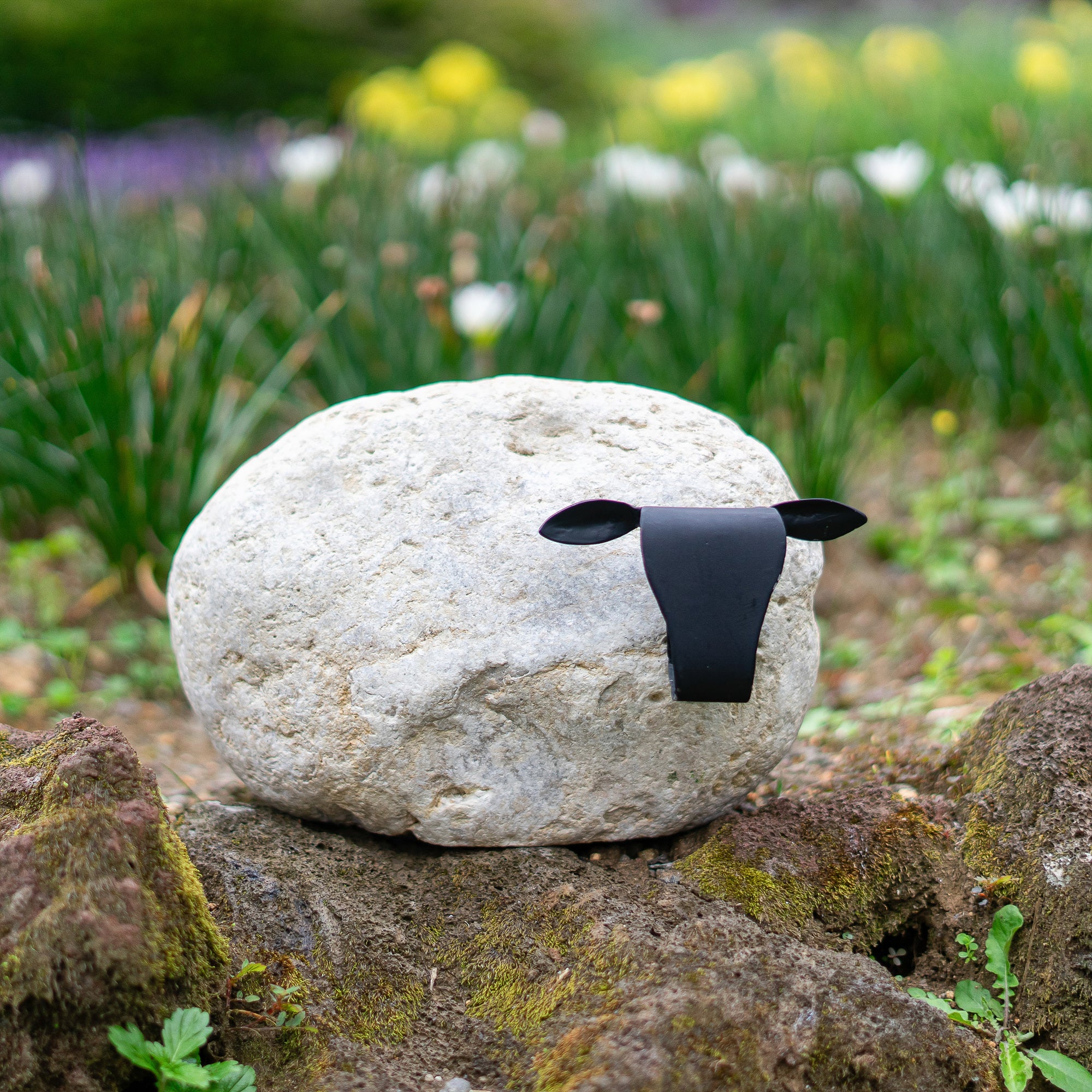 Mama Stone Sheep Set of 2 By Garden Age Supply - Image 2