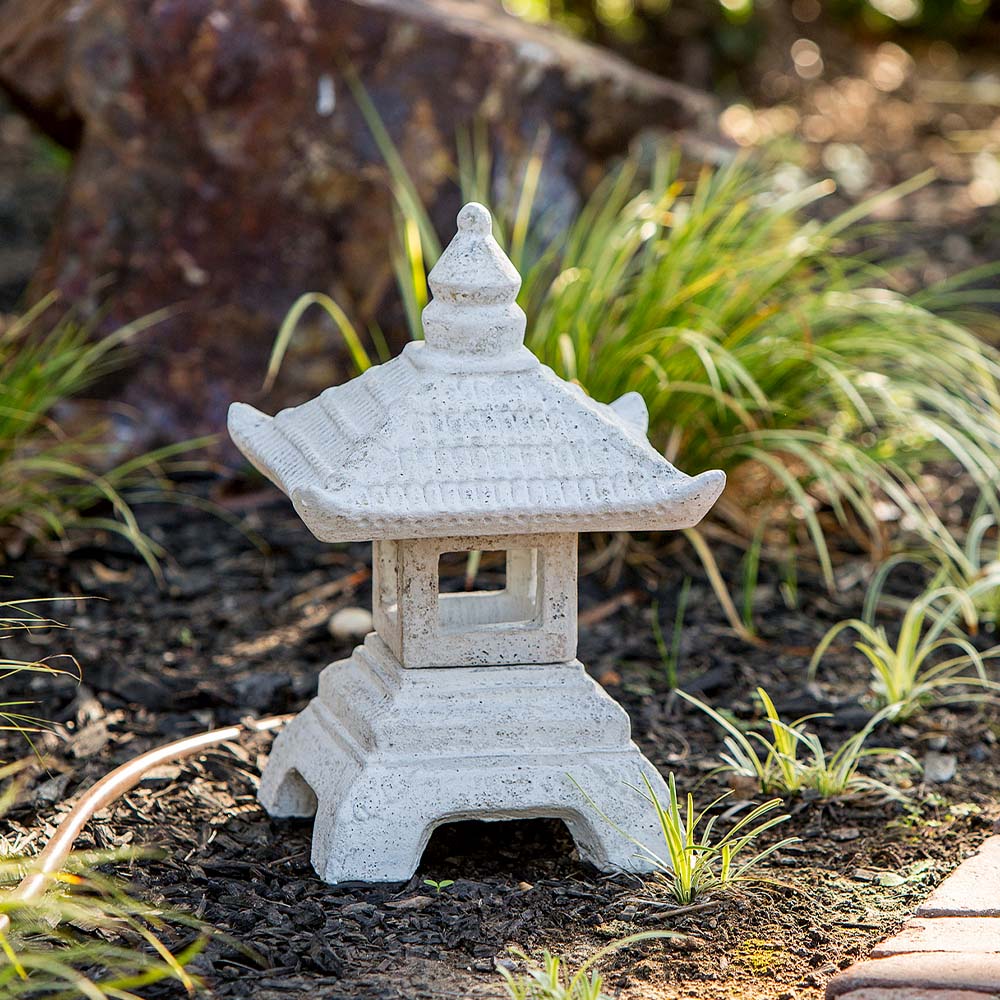 Pagoda Garden Lantern Set of 2 By Garden Age Supply - Image 2