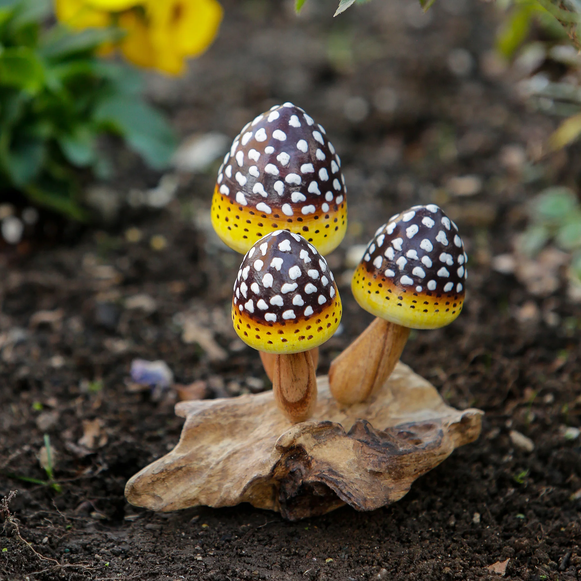 Parasite Pineapple Mushroom Set of 4 By Garden Age Supply - Image 3