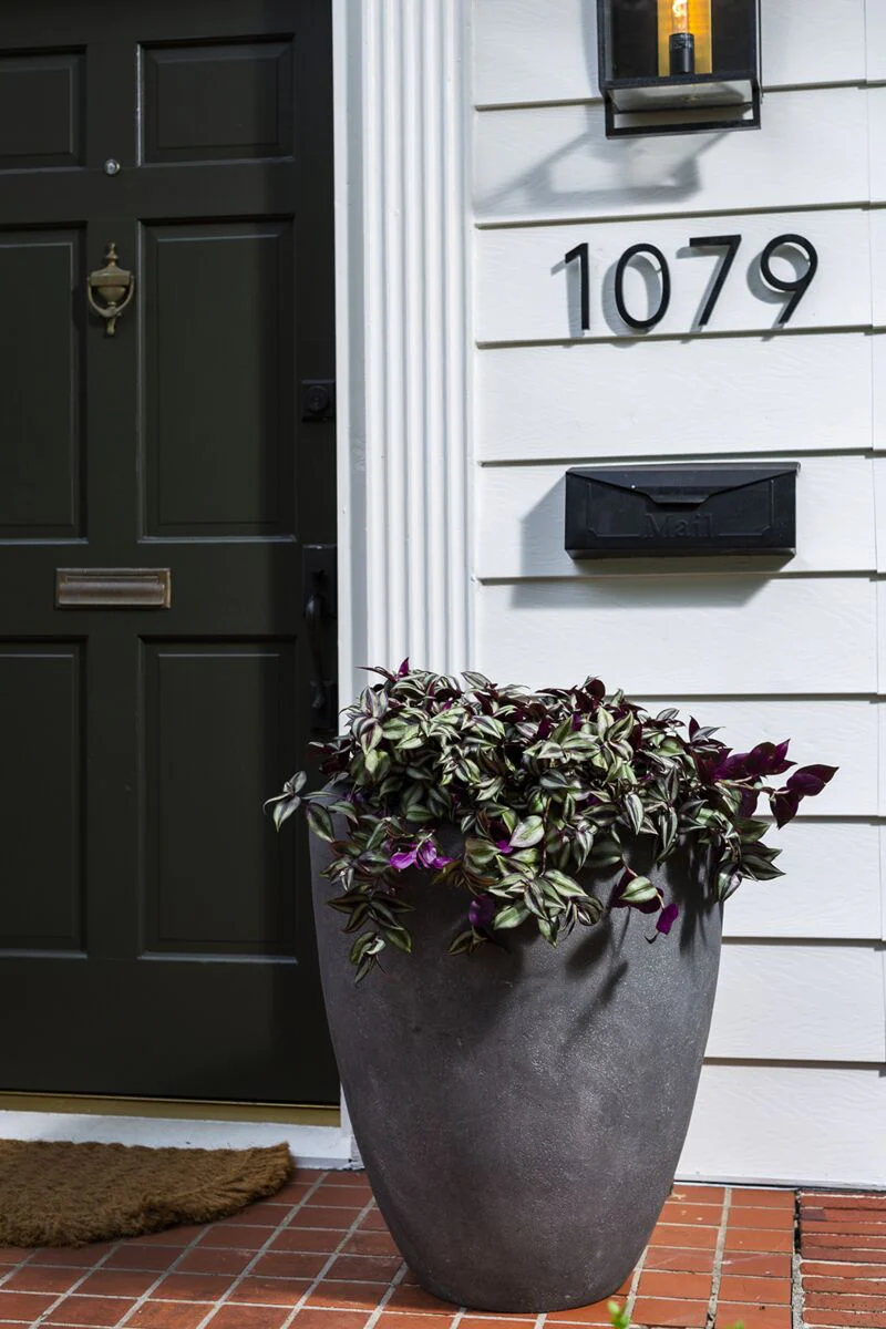 Roan Planter 24"x 29.25" By Accent Decor
