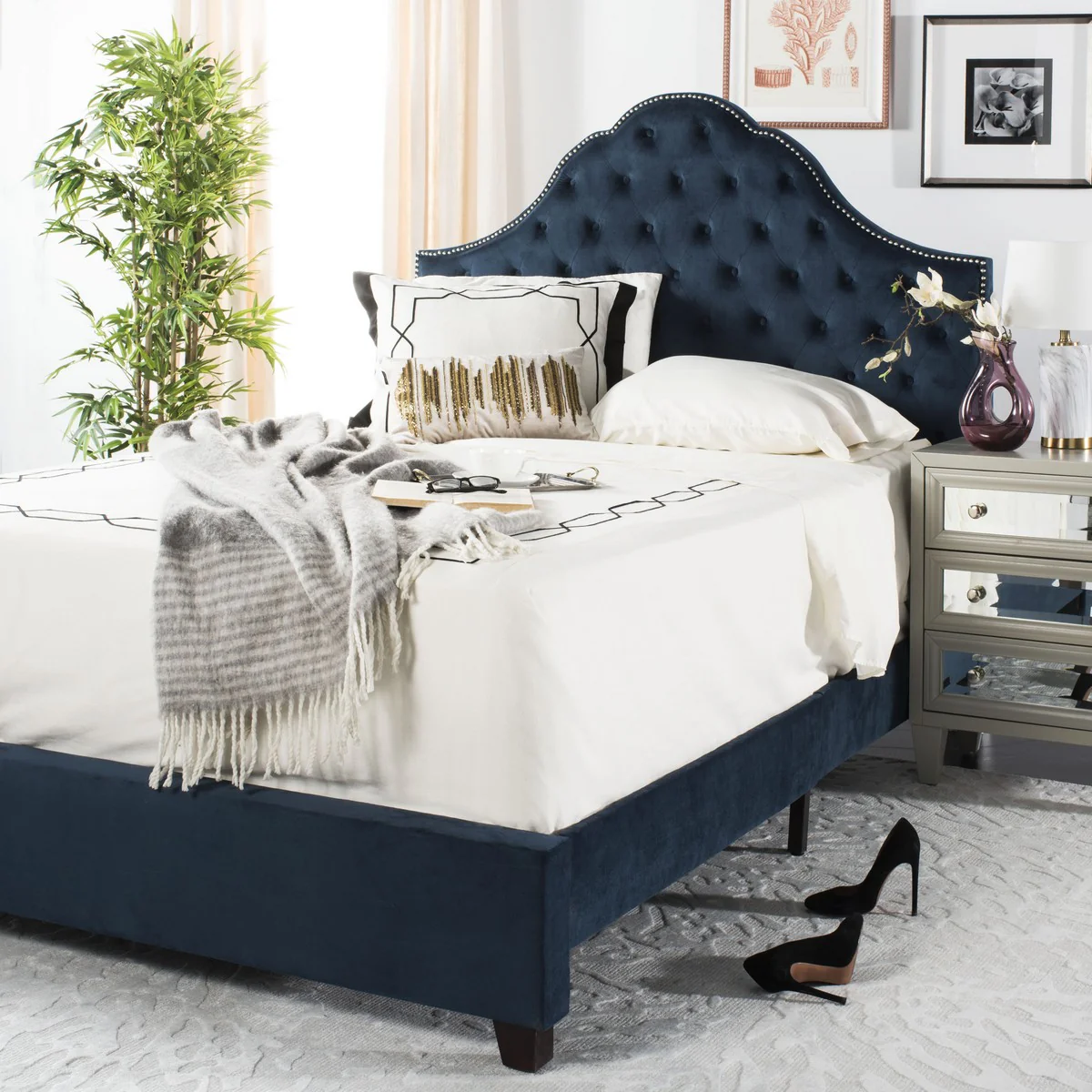 Safavieh Beckham Bed Full Size - Navy