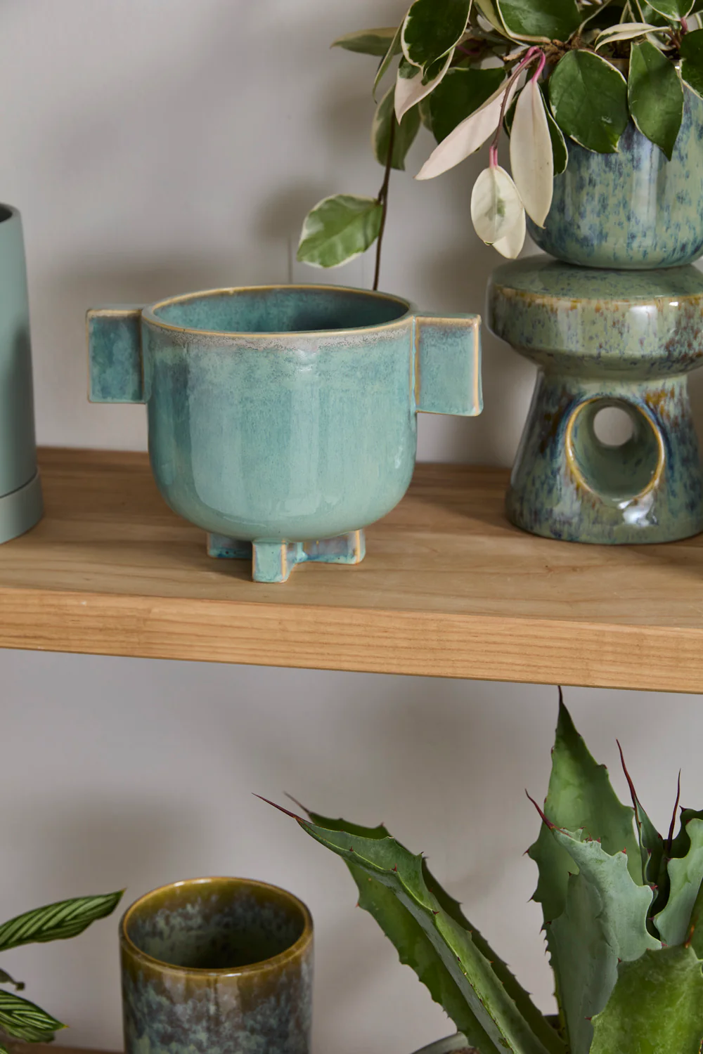Trothos Pot Set of 4 By Accent Decor - Image 9