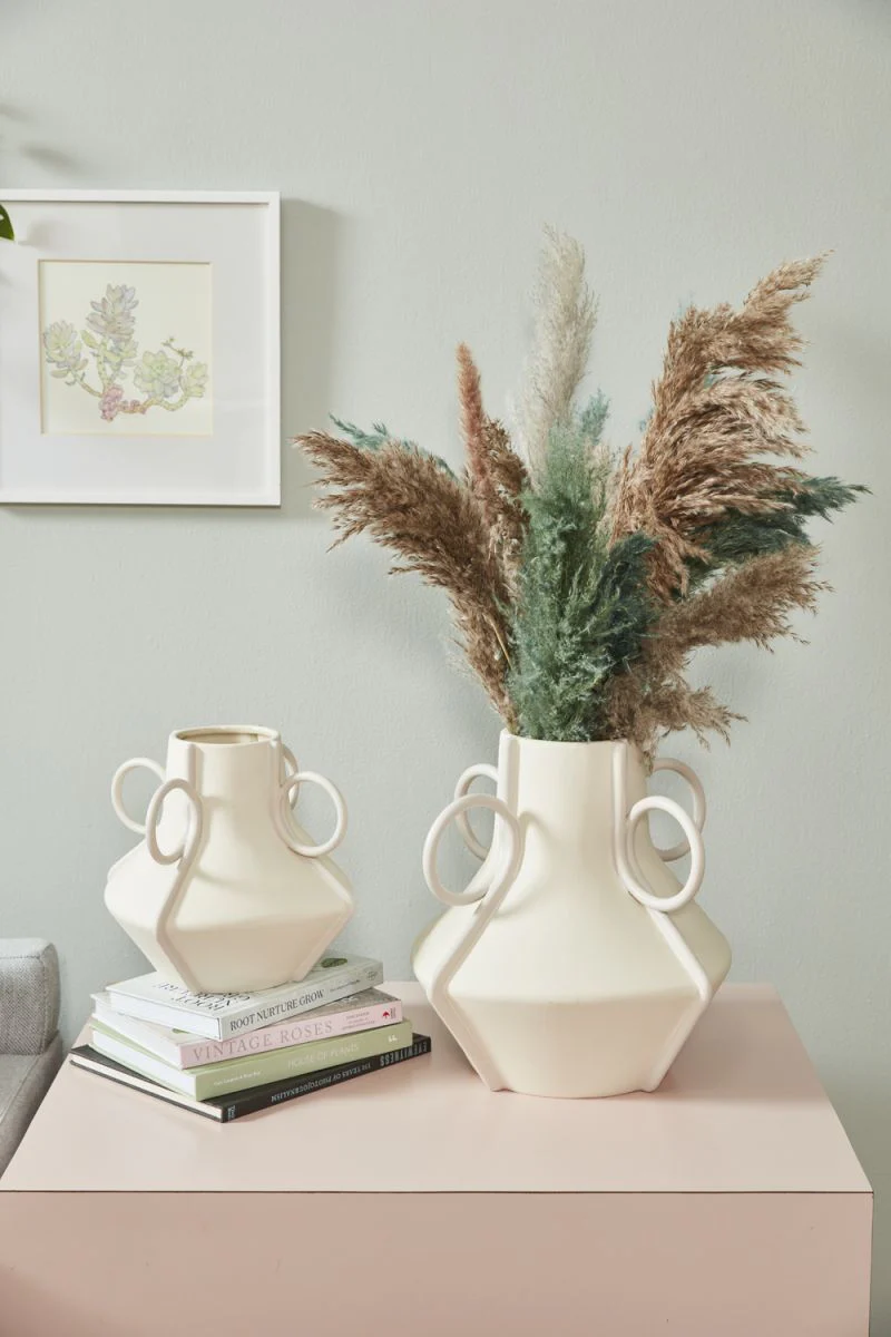 Valencia Vase By Accent Decor