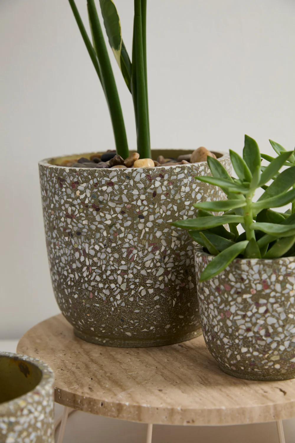 Verde Pot Set of 4 By Accent Decor - Image 5